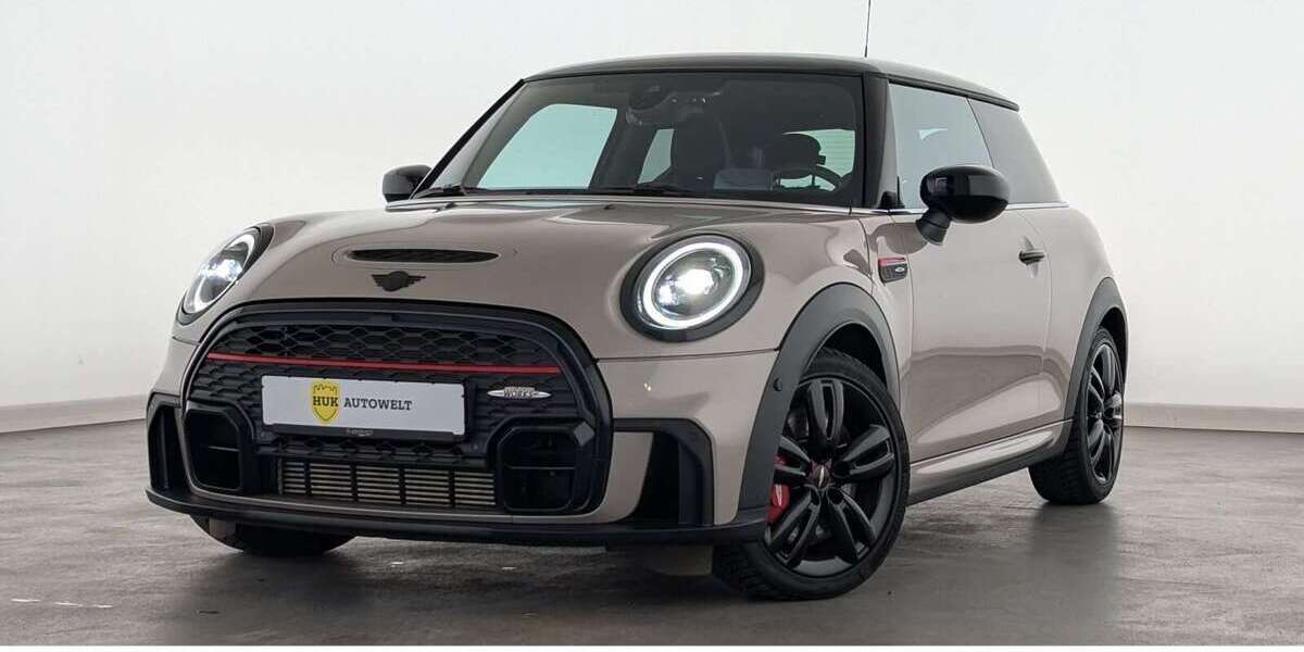 Mini John Cooper Works 36.170 km 31.160 &euro; Düsseldorf 40599