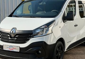 Renault Trafic 219.000 km 13.400 &euro; Krefeld 47799