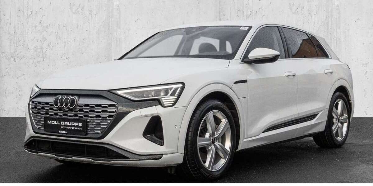 Audi Q8 e-tron 25.837 km 44.450 &euro; Düsseldorf 40474
