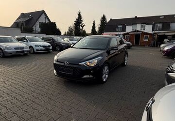 Hyundai i20 117.000 km 6.490 &euro; Mönchengladbach 41063
