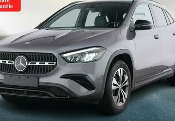 Mercedes-Benz GLA 250 29.973 km 40.980 &euro; Mönchengladbach 41068