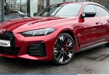 BMW i4 20.041 km 56.830 &euro; Mülheim 45472