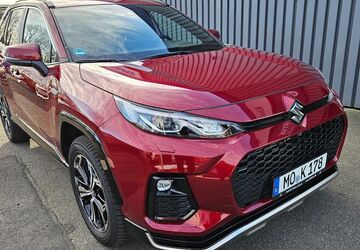 Suzuki Across 8.900 km 44.790 &euro; Moers 47441