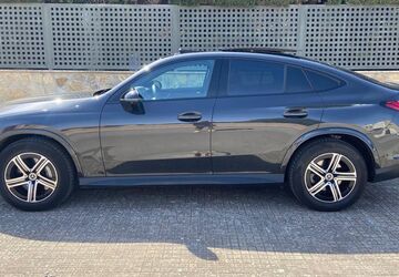 Mercedes-Benz GLC 220 7.500 km 50.900 &euro; Düsseldorf 40219