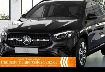 Mercedes-Benz GLA 200 12.256 km 38.490 &euro; Düsseldorf 40470