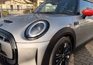 Mini Cooper SE 24.800 km 19.990 &euro; Neukirchen-Vluyn 47506