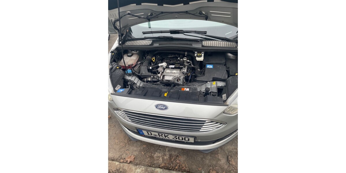 Ford C-Max 95.400 km 9.000 &euro; Düsseldorf 40213