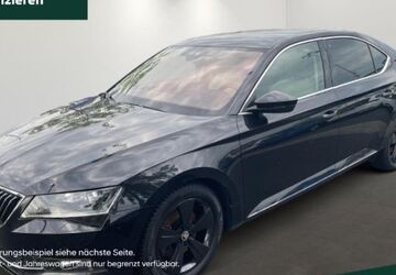 Skoda Superb 112.000 km 21.890 &euro; Düsseldorf 40233