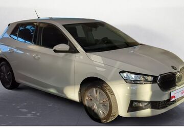 Skoda Fabia 25.456 km 17.480 &euro; Hilden 40721