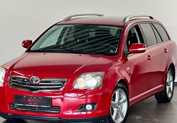 Toyota Avensis 134.000 km 3.499 &euro; Wuppertal 42279