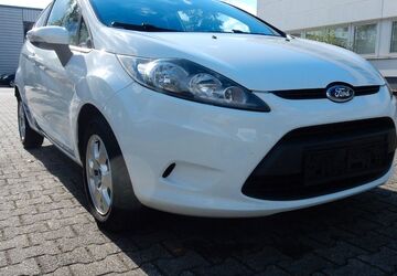Ford Fiesta 253.123 km 2.350 &euro; Oberhausen 46047