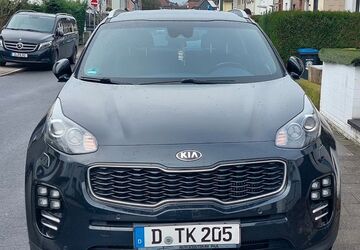 Kia Sportage 101.000 km 15.900 &euro; Düsseldorf 40468