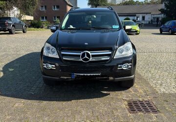 Mercedes-Benz GL 420 246.588 km 18.000 &euro; Duisburg 47198