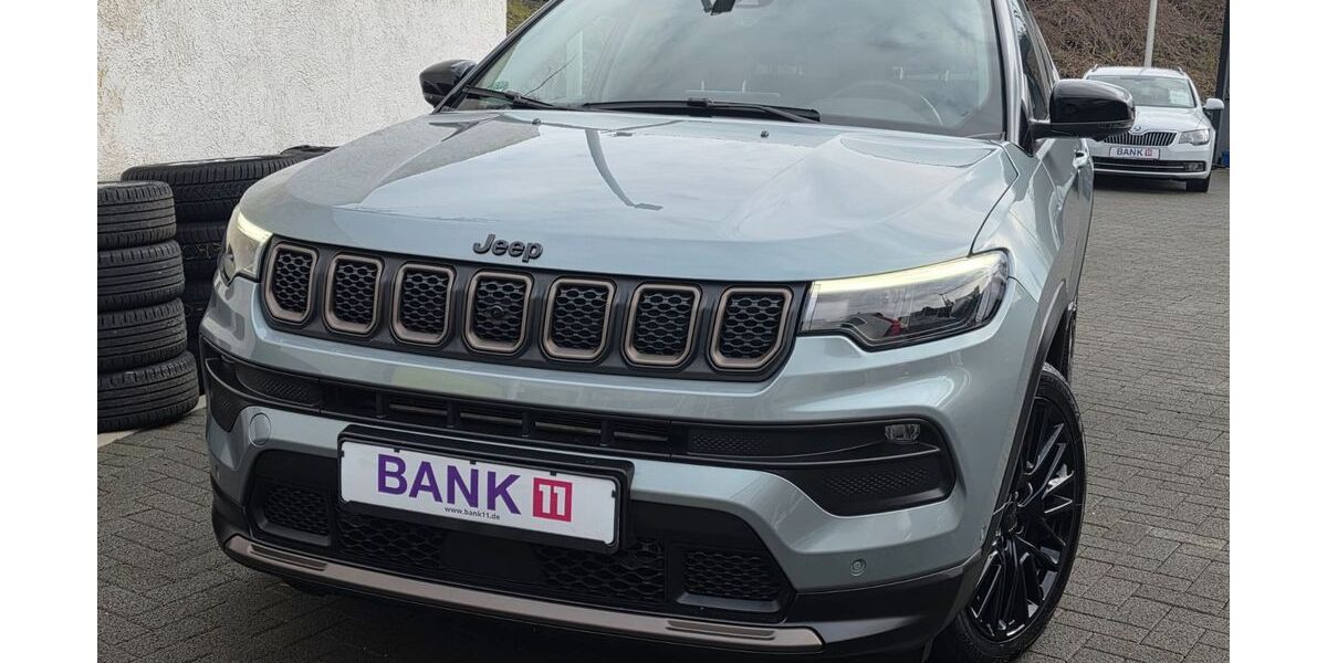 Jeep Compass 44.475 km 21.498 &euro; Mönchengladbach 41063