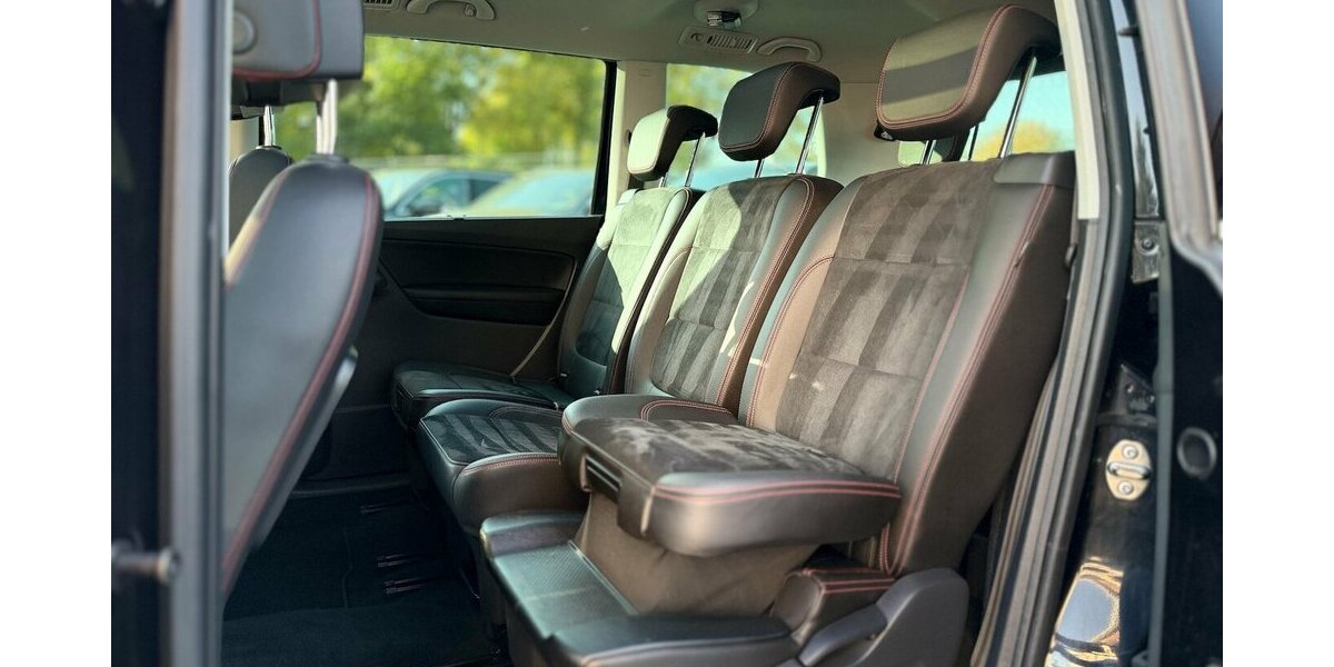 Seat Alhambra FR Line / El. Türen / PANO / CAM / AHK 105.000 km 33.950 &euro; Mönchengladbach 41066