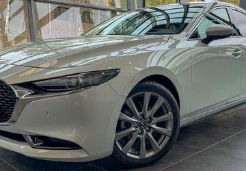 Mazda 3 11.941 km 26.995 &euro; Duisburg 47166