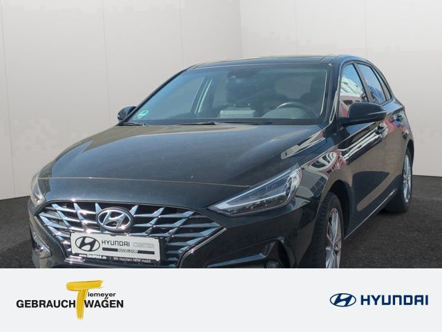 Hyundai i30 35.200 km 16.490 &euro; Düsseldorf 40233
