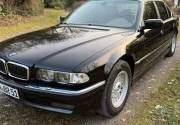 BMW 740 320.000 km 11.900 &euro; Wuppertal 42285