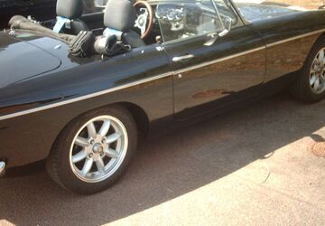 MG B 72.000 km 26.000 &euro; Düsseldorf 40489