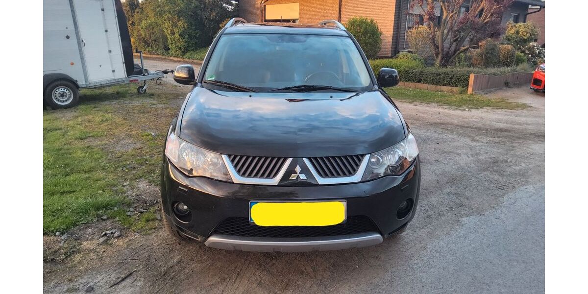 Mitsubishi Outlander 209.471 km 4.750 &euro; Oberhausen 46149