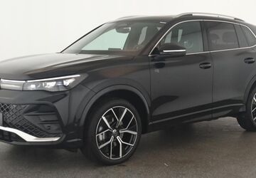 VW Tiguan 13.100 km 44.384 &euro; Düsseldorf 40233