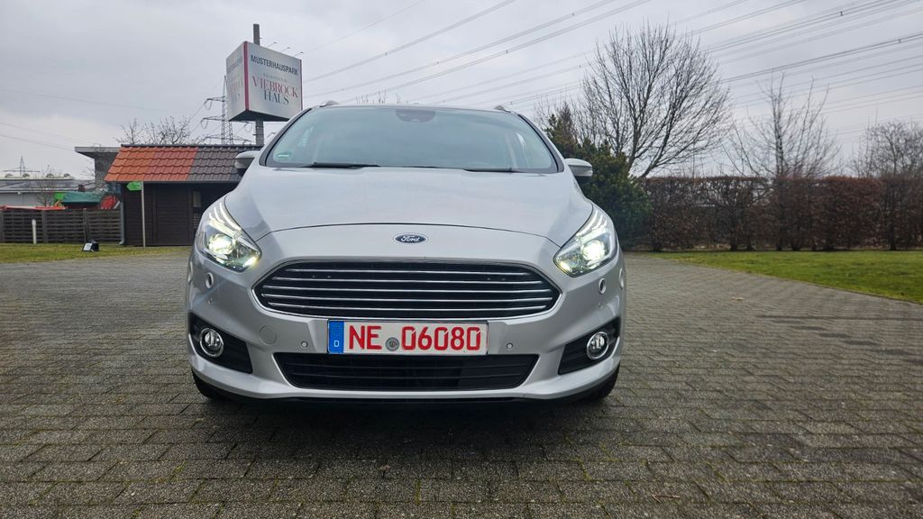 Ford S-Max 100.500 km 14.900 &euro; Neuss 41462