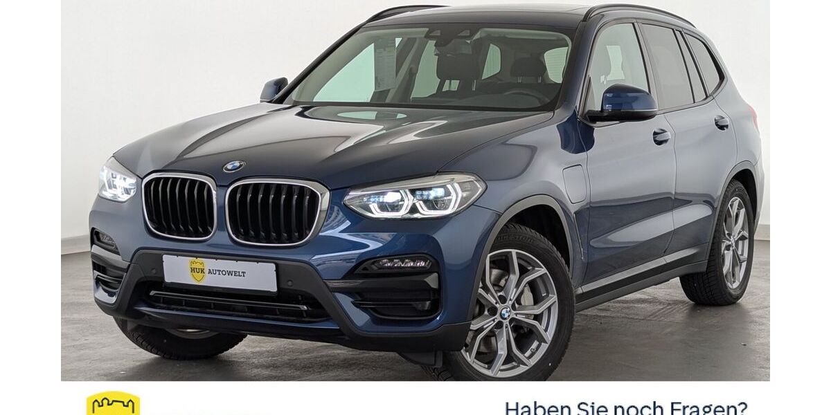 BMW X3 90.290 km 27.260 &euro; Düsseldorf 40599