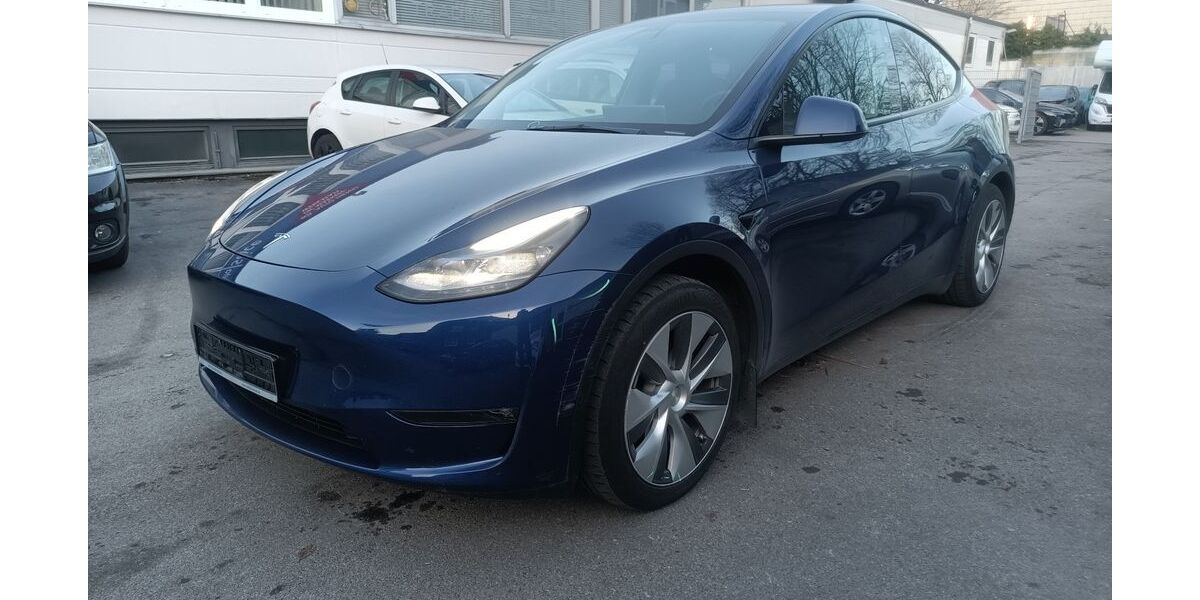 Tesla Model Y 119.250 km 28.999 &euro; Wuppertal 42281