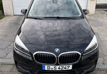 BMW 218 Active Tourer 128.000 km 10.950 &euro; Düsseldorf 40489