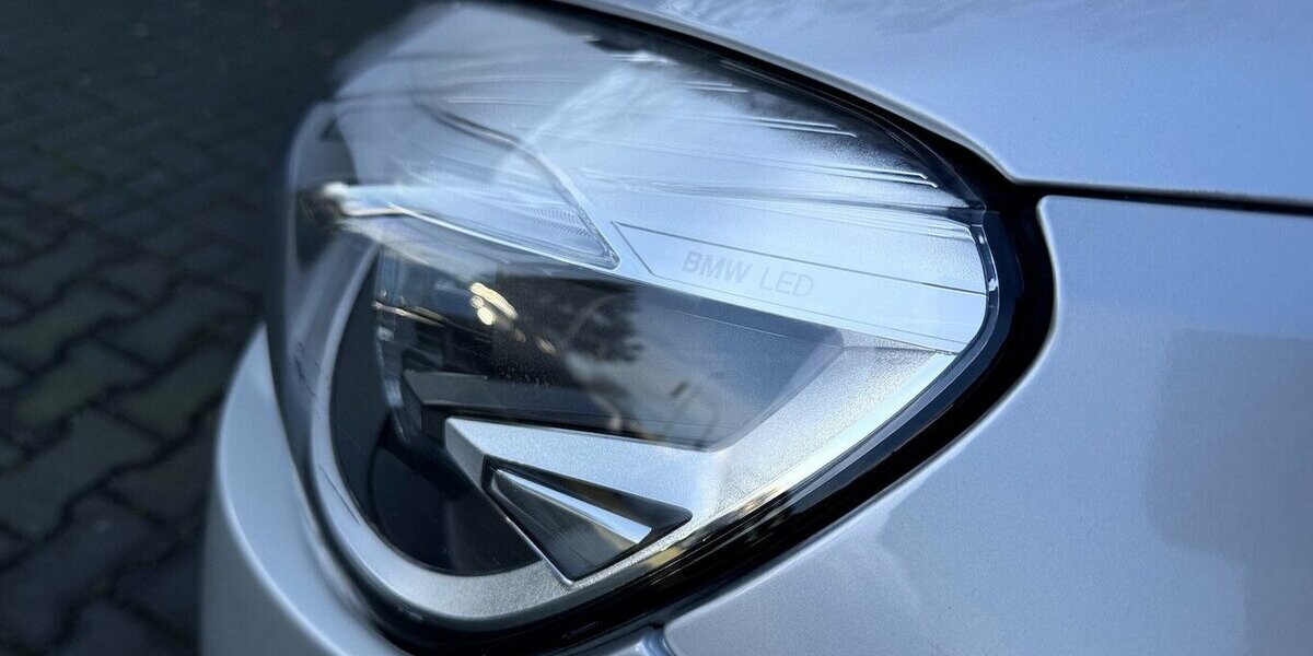 BMW 218 Active Tourer Automatik / PANO / LED / 1.Hd 65.000 km 16.780 &euro; Mönchengladbach 41066