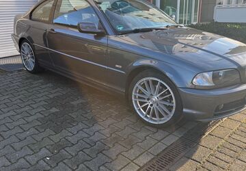 BMW 318 138.000 km 4.499 &euro; Langenfeld 40764