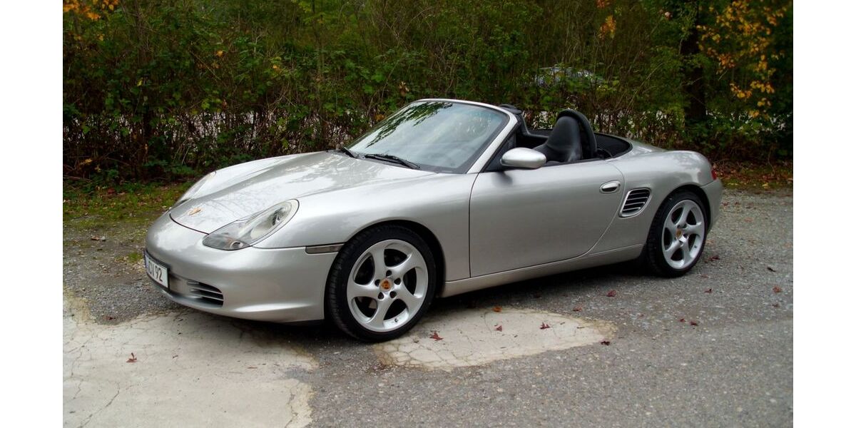 Porsche Boxster 105.000 km 13.900 &euro; Düsseldorf 40625