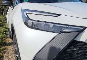 Toyota C-HR 10.550 km 29.450 &euro; Solingen 42651