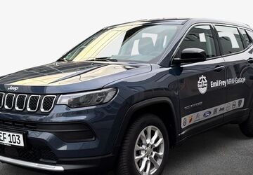 Jeep Compass 12.525 km 23.990 &euro; Düsseldorf 40233