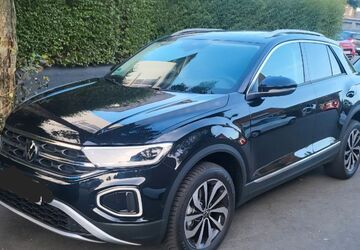 VW T-Roc 24.500 km 22.400 &euro; Solingen 42697