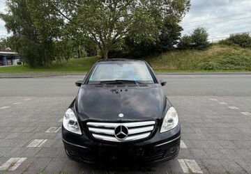 Mercedes-Benz 200 188.634 km 2.500 &euro; Duisburg 47249