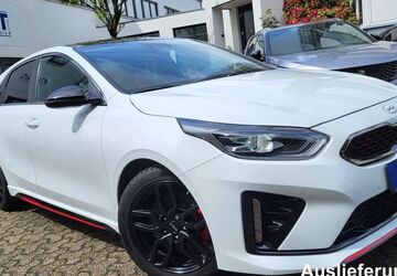 Kia ceed / Ceed 91.000 km 19.250 &euro; Düsseldorf 40231