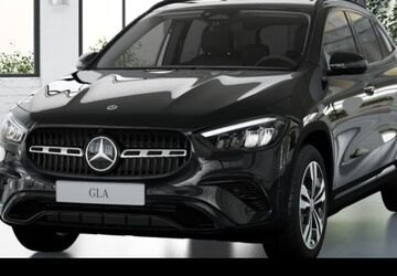 Mercedes-Benz GLA 200 9.900 km 38.990 &euro; Duisburg 47138