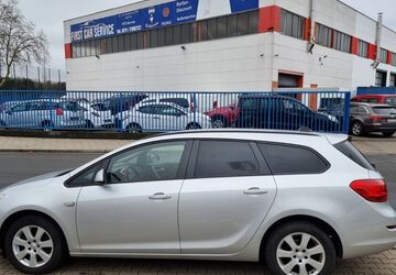 Opel Astra 142.089 km 5.299 &euro; Düsseldorf 40599