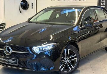 Mercedes-Benz A 200 4.464 km 32.700 &euro; Wuppertal 42281