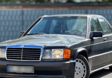 Mercedes-Benz 190 99.203 km 15.500 &euro; Düsseldorf 40210