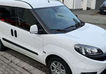Fiat Doblo 86.000 km 13.980 &euro; Kaarst 41564