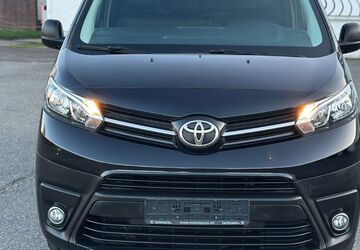 Toyota Proace (Verso) 46.000 km 16.590 &euro; Düsseldorf - Bezirk 8 40231