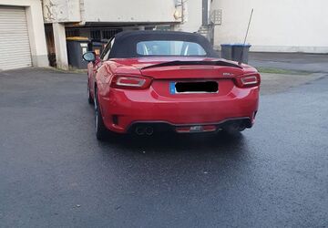 Fiat 124 Spider 18.000 km 21.500 &euro; Remscheid 42897