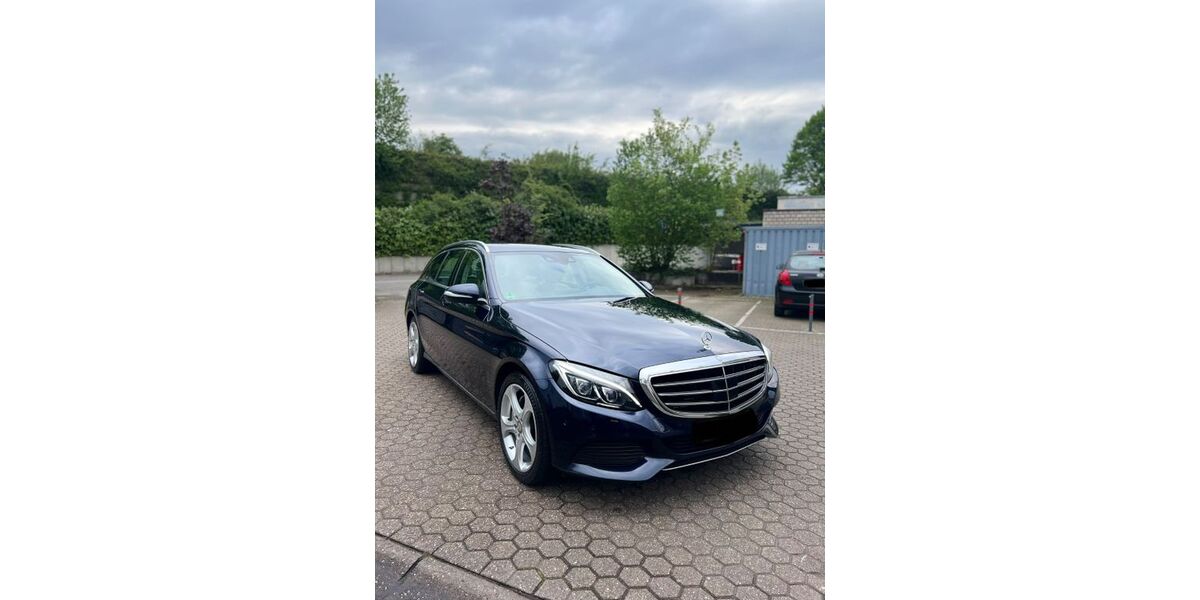 Mercedes-Benz C 250 139.000 km 20.199 &euro; Düsseldorf 40593