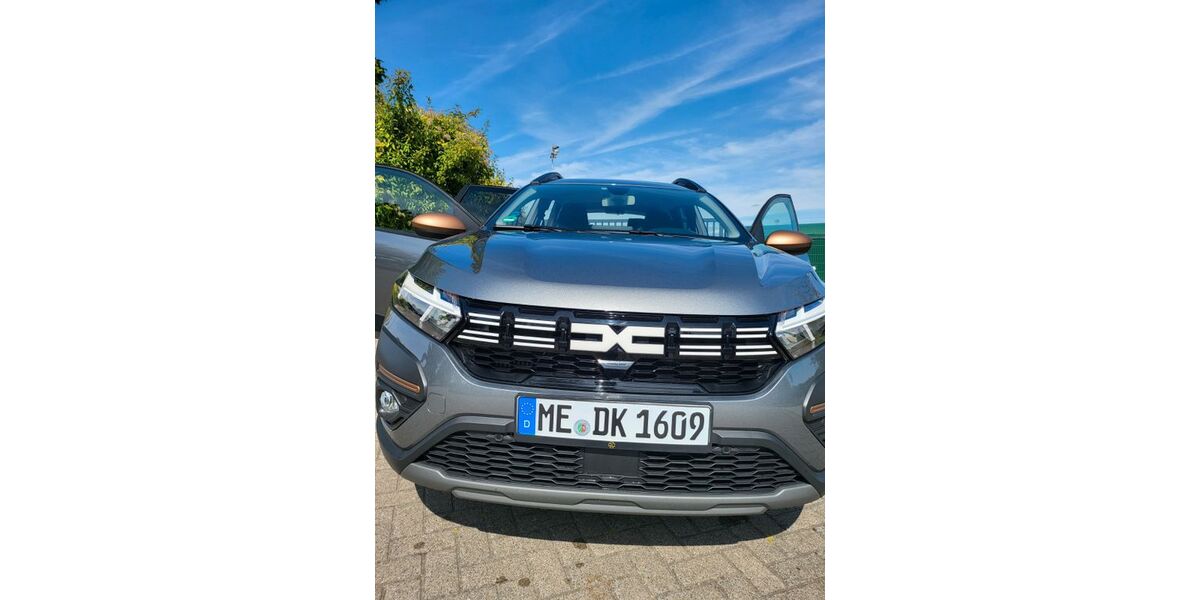 Dacia Jogger 23.000 km 16.499 &euro; Velbert 42555
