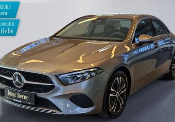 Mercedes-Benz A 180 13.409 km 28.690 &euro; Krefeld 47800