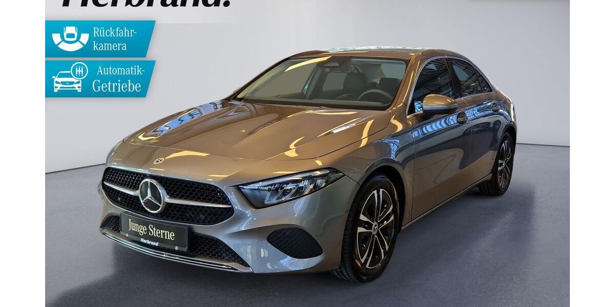 Mercedes-Benz A 180 13.409 km 28.690 &euro; Krefeld 47800