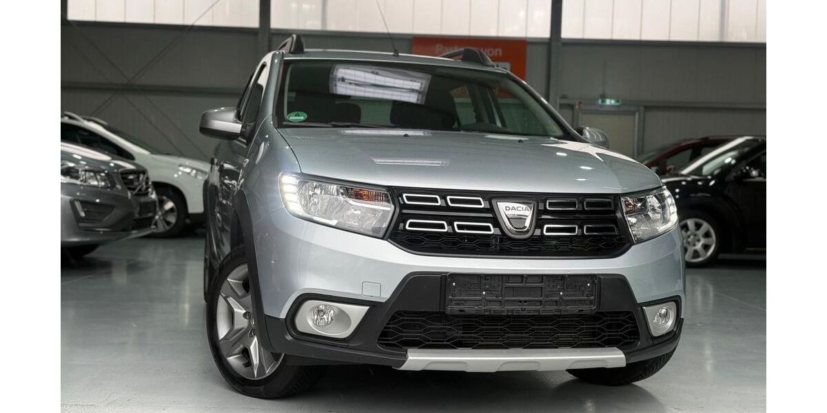 Dacia Sandero 10.080 km 8.800 &euro; Rommerskirchen 41569