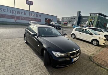 BMW 318 150.000 km 3.100 &euro; Erkrath 40699